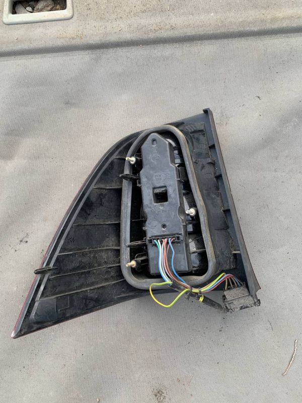 Задній ліхтар стоп фонарь правий Merceds-Benz C-Class W202 універсал 