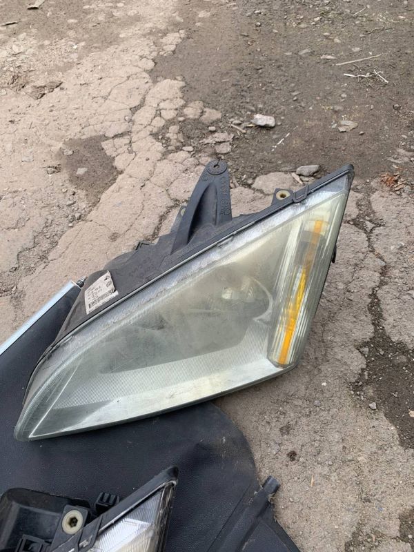 Фари фара ліва права Форд Фокус 2 дорестайл Ford Focus 2