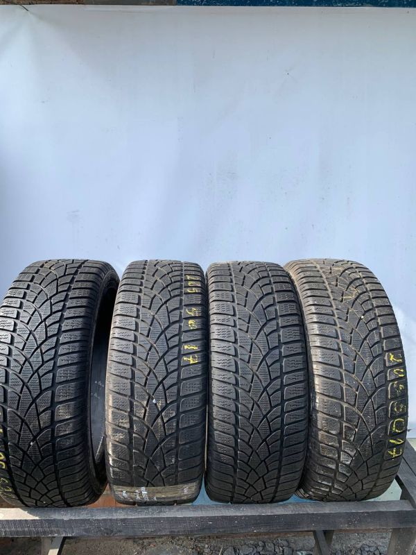 Шини комплект Dunlop 205/55 r17 зима резина