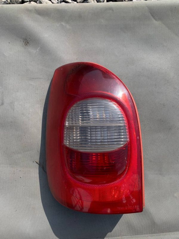 Задній ліхтар стопи лівий Citroen Xsara Picasso Сітроен Пікасо