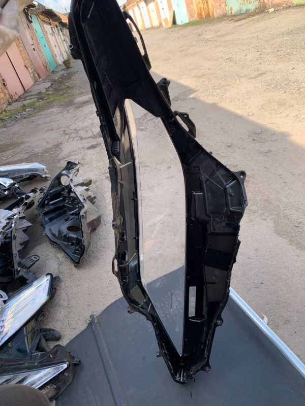 Скло фари ліве праве Lexus RX Лексус Оригінал 2015 - 2019