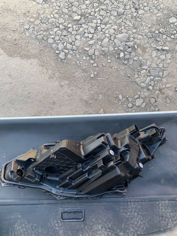 Уцінка Корпус фари правий Lexus RX  2022-2025 фара Оригінал