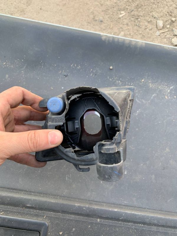 Уцінка Скло Туманки протитуманна фара ПТФ переднього бампера права BMW 5 F10 F11