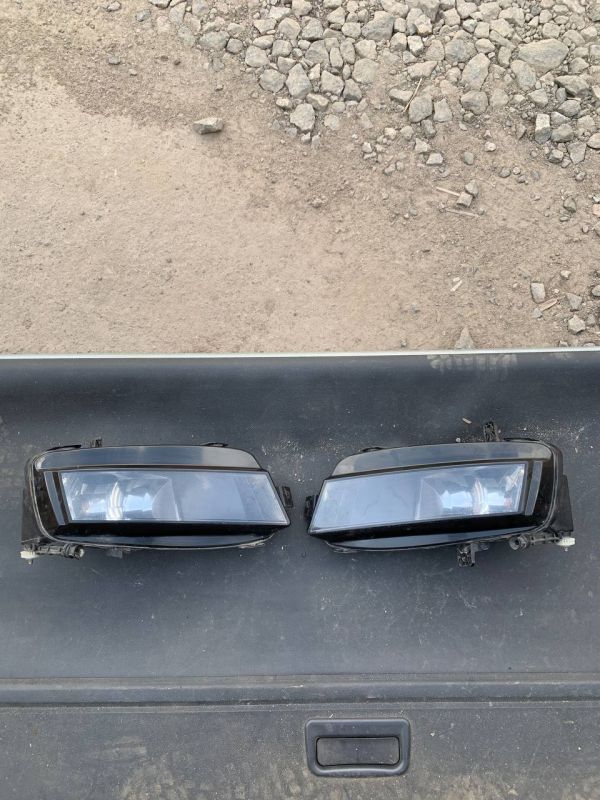 Уцінка Фара протитуманна ліва права  ПТФ VW Golf VII 12-17