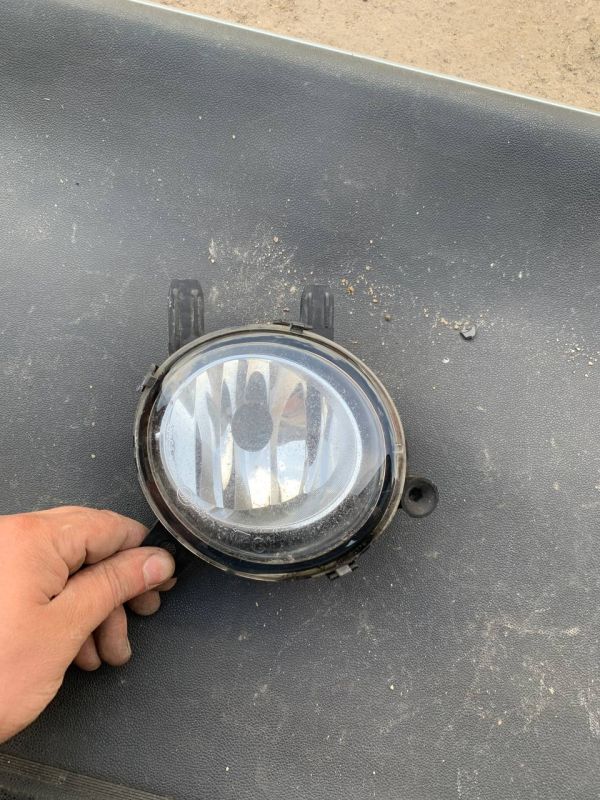 Протитуманна фара BMW f30, f20, f32 галоген 