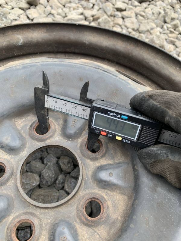 Диски сталеві пара r14 6j toyota 5x100 