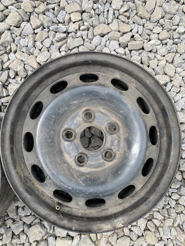 Диски пара сталеві VAG 6j15 R15 et 55 Розболтовка 5х112 штампований 7M0601027A