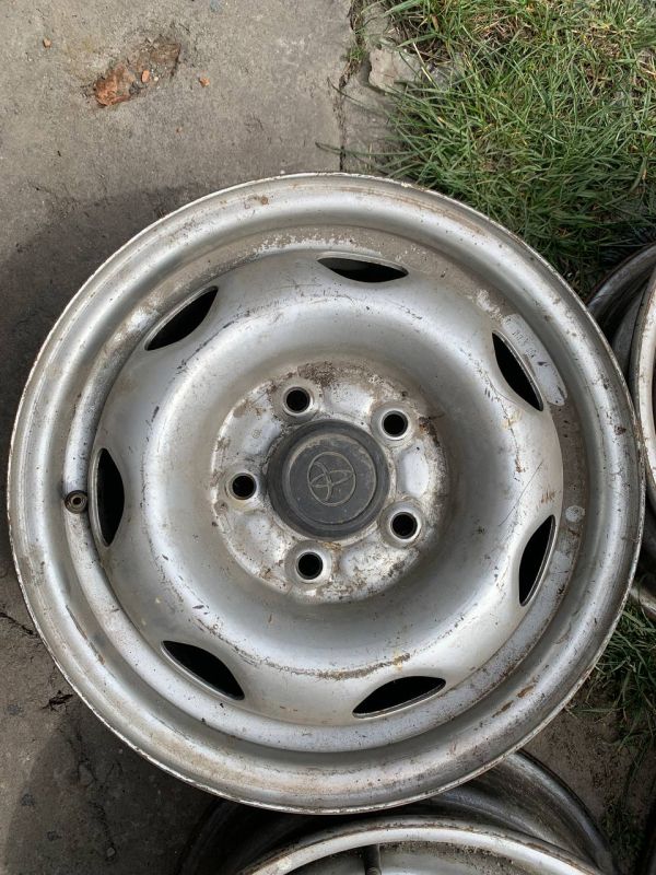 Диски комплект TOYOTA Розболтовка 5х114.3 r14