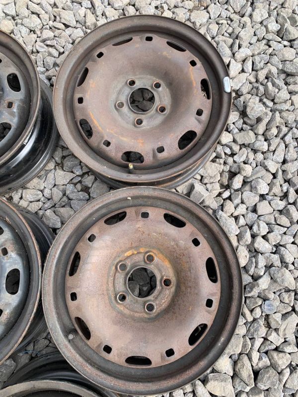 Диски металеві WAG розболтовка 5х100 r14 et 35 dia 56mm