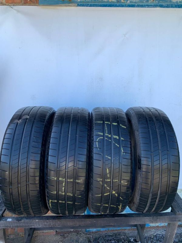 Комплект пара Bridgestone 215/55 r18 літо резина