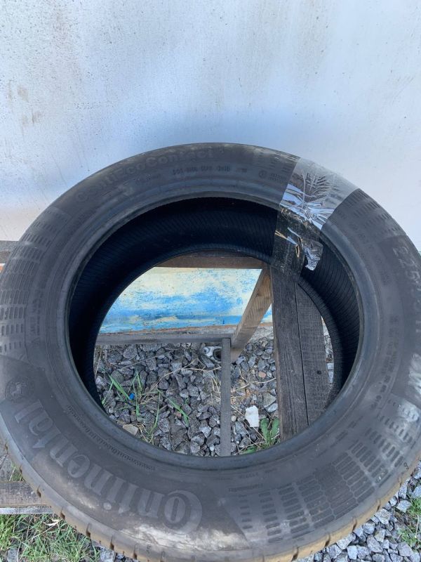 Шина розпаровка одіночка Continental Contiecocontact 5 225/55 r17 літо резина