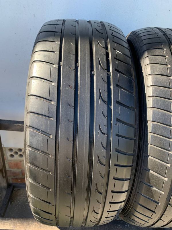 Шини пара Dunlop 225/45 r17 літо резина