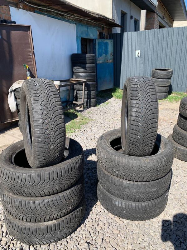 Шини комплект або пара Goodyear 205/60 r16 зима резина
