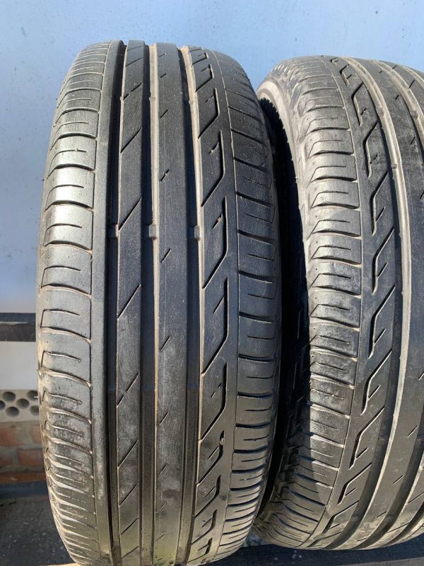 Шини пара Bridgestone 185/65 r15 літо резина