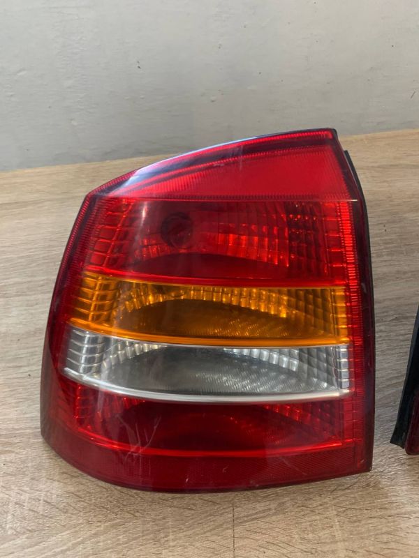 Стопи ліхтарі лівий правий Opel Astra G Опель Астра Джи Хетчбек