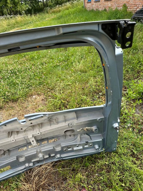 Кришка багажника ляда Renault Espace IV 2002-2014 Рено Еспейс 4 крышка багажника ляда 8200005943