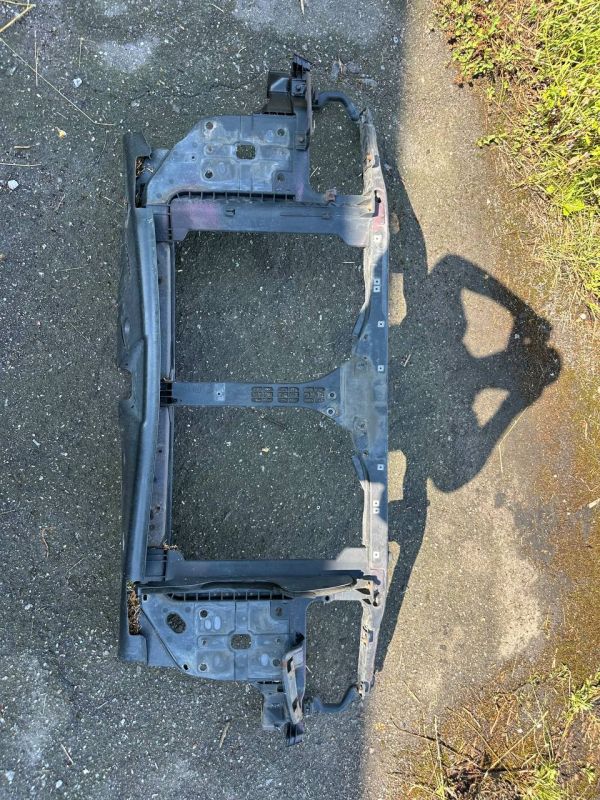 Панель передня Телевізор Hyundai Sonata NF 5 64101-3K000