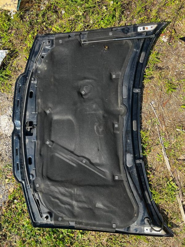 Капот Volkswagen Bora