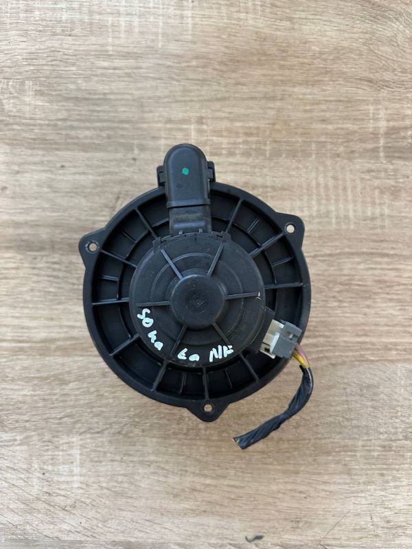 Моторчик пічки Hyundai Accent I20 Getz Sonata Kia Magentis Soul 97112-1C000 97113-2G000 F00S33002