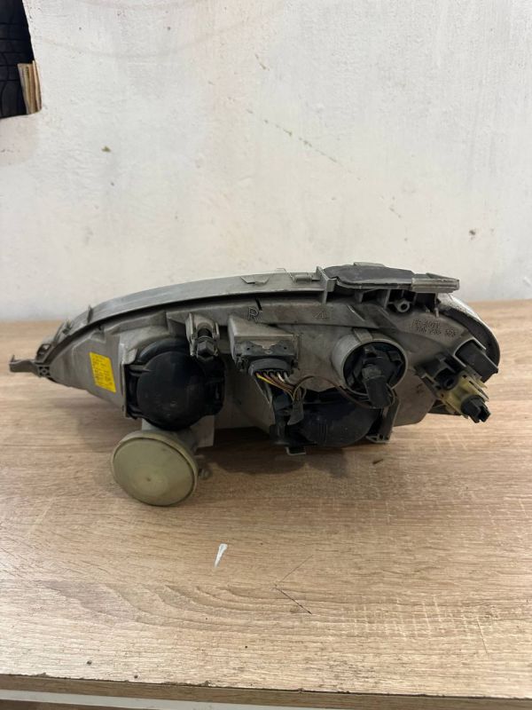 Фара передня права Mercedes W168 w414 A140 A160 Мерседес А