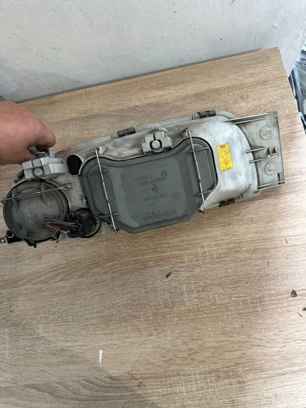 Фари ліва права форд фиеста курьєр ford fiesta courier кур'є