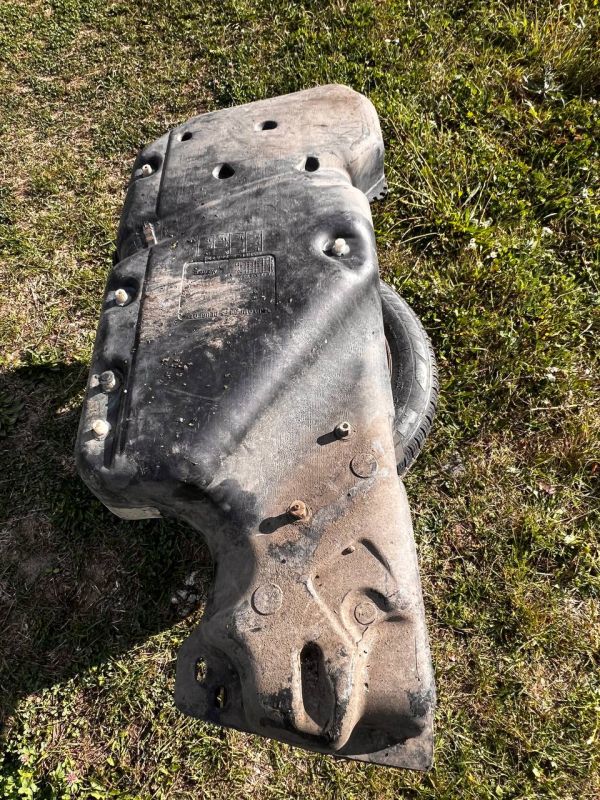 Бензобак Паливний бак Citroen c4 2007 Бензин Без паливної колби