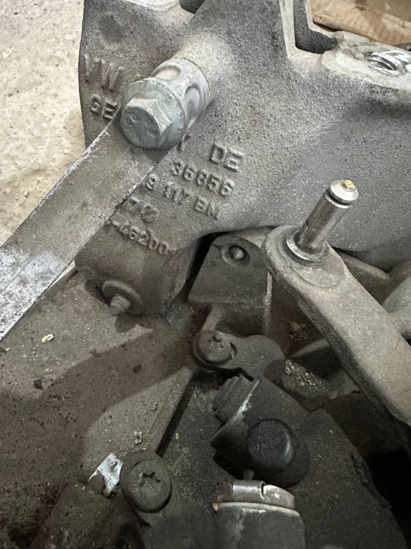 Коробка передач 6 ступка Мкп 2.0 fsi Passat b6 Golf 5 Caddy 02S300046C