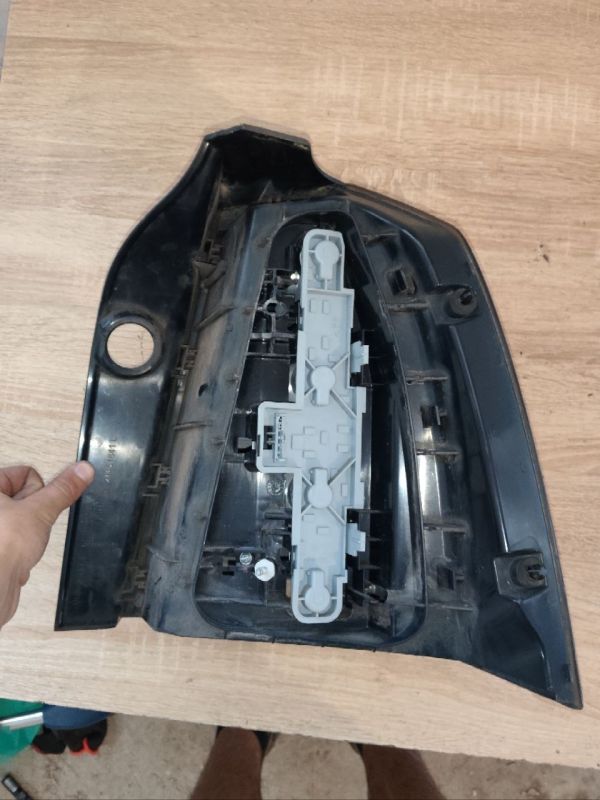 Стоп ліхтар фонарь лівий правий Opel Zafira B 2005-2008 ліхтарі Опель Зафіра Б
