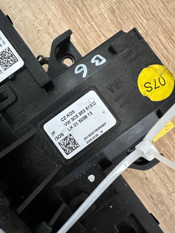 Гітара Volkswagen Passat b6 підрульовий перемикач поворотів двірників 3C9953513S