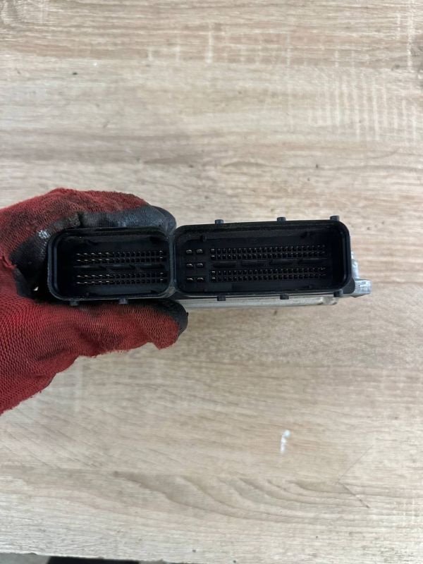 Блок управління двигуном 06f906056GD Volkswagen Passat B6 2005 2010, Passat CC 2008 2016  Passat B7 ЕБУ Мозги  0 261 S02 276