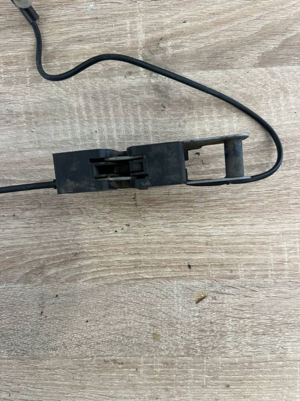 Замок капота, трос капота 0318-225 Volkswagen Passat B6 пасат б6