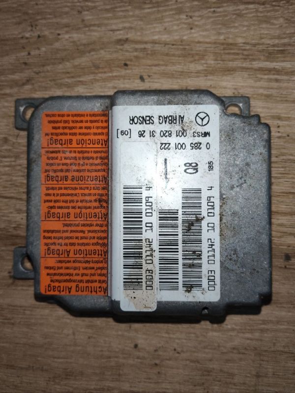 Блок управління подушками безпеки (Airbag ECU / Sensor) 001 820 31 26 Мерседес-Бенц Mercedes-Benz A-Class W168 А170