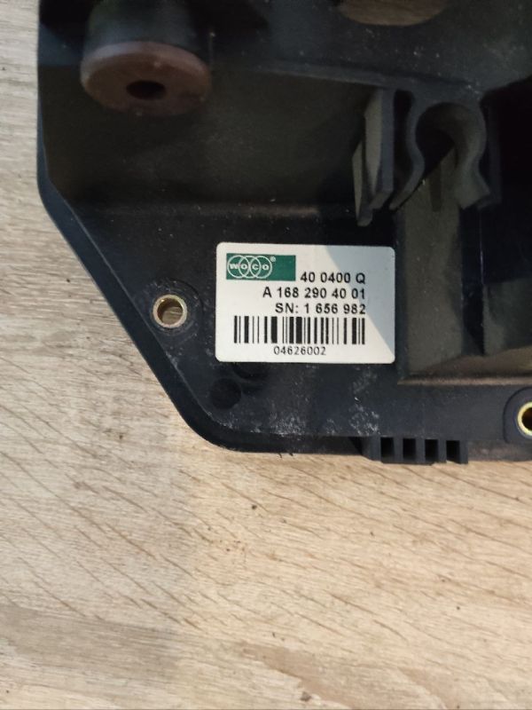 Педальний вузол A 168 290 40 01 Мерседес-Бенц Mercedes-Benz A-Class W168 А170