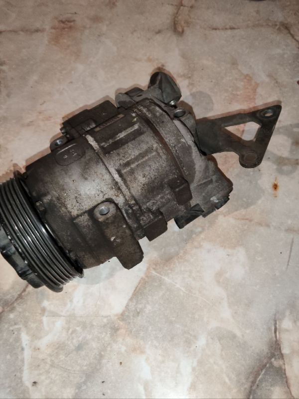 Компресор кондиціонера A0002307911 Мерседес-Бенц Mercedes-Benz A-Class W168 А170
