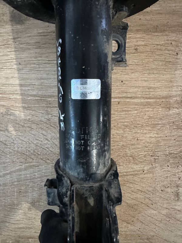 Передня ліва стійка амортизатора 54600-4C124 Хюндай Соната Hyundai Sonata 6 VI YF 2.0 16V G4KH