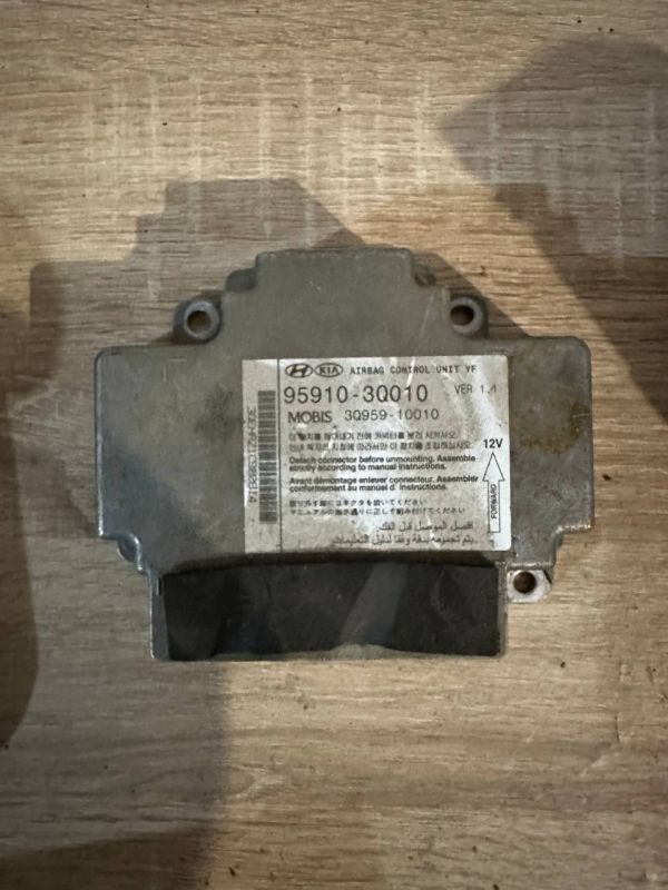 Блок управління AirBag 95910-3Q010 Хюндай Соната Hyundai Sonata 6 VI YF 2.0 16V G4KH